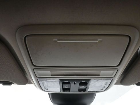 Certified 2023 Honda Odyssey EX-L image 17