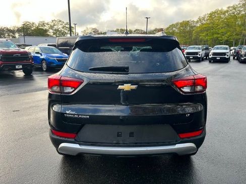 Used 2023 Chevrolet TrailBlazer LT FWD image 7