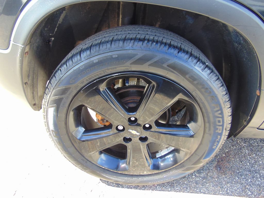 Used 2016 Chevrolet Trax LTZ w/ Midnight Edition AWD/4WD image 28