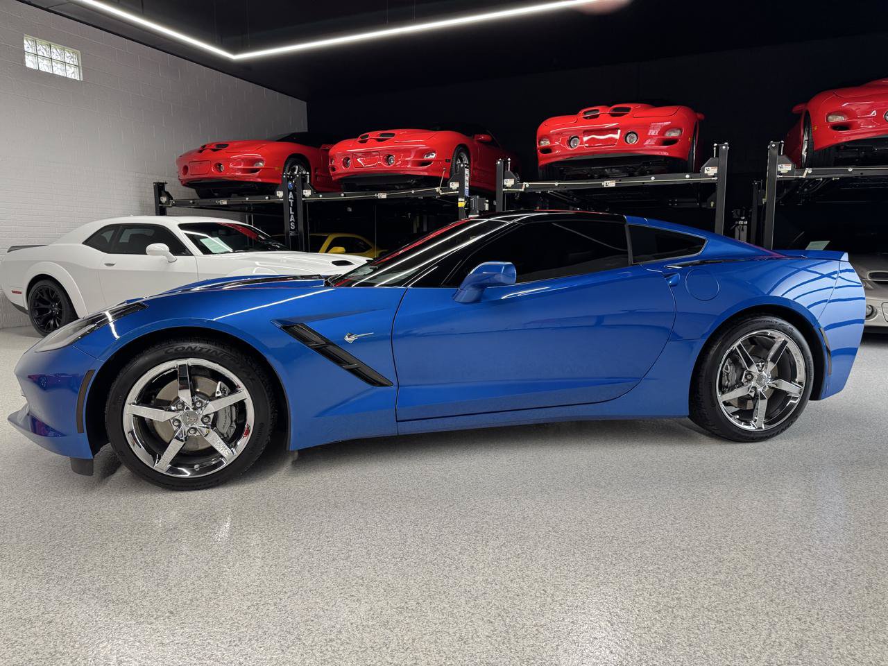 Used 2014 Chevrolet Corvette Stingray Coupe w/ 2LT Preferred Equipment Group RWD image 7