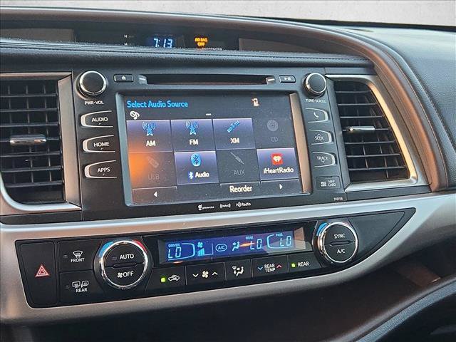 Used 2016 Toyota Highlander XLE FWD image 8