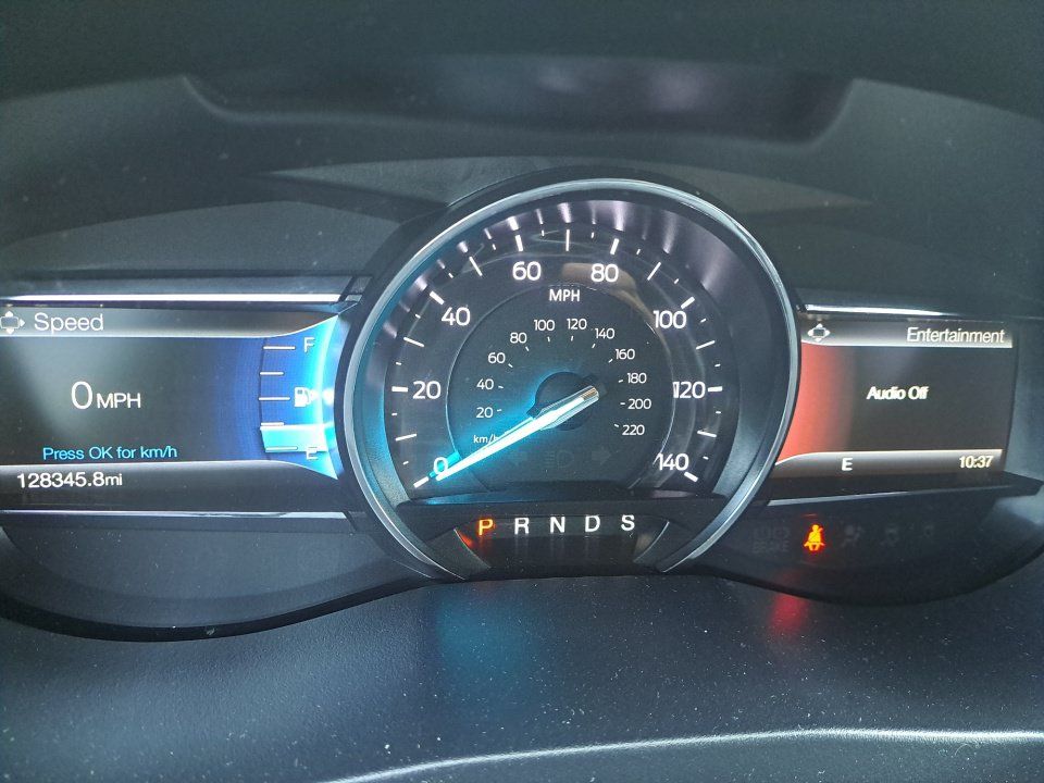 Used 2018 Ford Explorer Limited AWD/4WD image 28