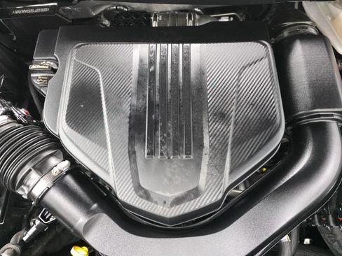 Used 2025 GMC Acadia Elevation w/ Elevation Premium Package image 21