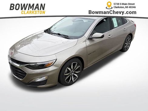 Used 2023 Chevrolet Malibu RS w/ LPO, Floor Liner Package FWD image 1