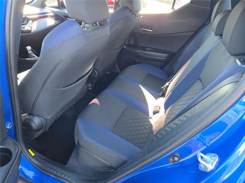 Used 2021 Toyota C-HR XLE image 20