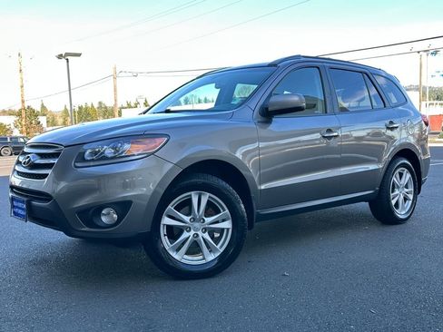 Used 2012 Hyundai Santa Fe Limited w/ Navigation Pkg 4 image 1