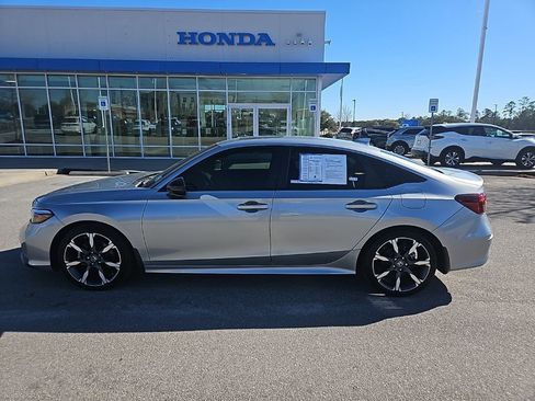 Used 2025 Honda Civic Sport image 4