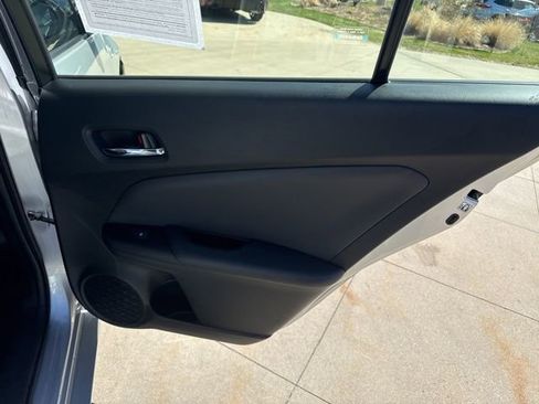 Used 2018 Toyota Prius Prime Premium image 33