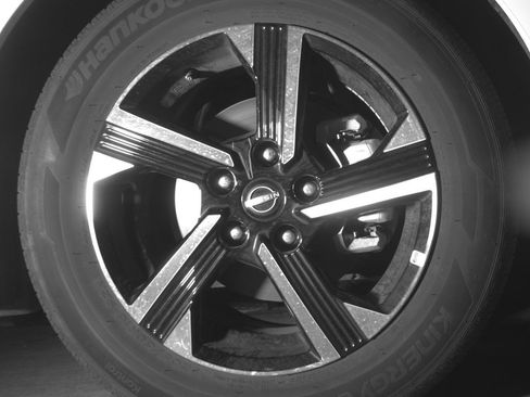 Used 2025 Nissan Sentra SV FWD image 13