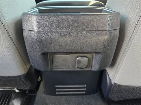 Used 2024 Toyota Tacoma SR5 image 7