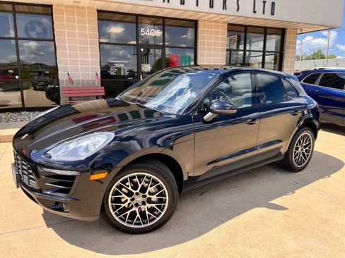 Used 2017 Porsche Macan S AWD/4WD image 2