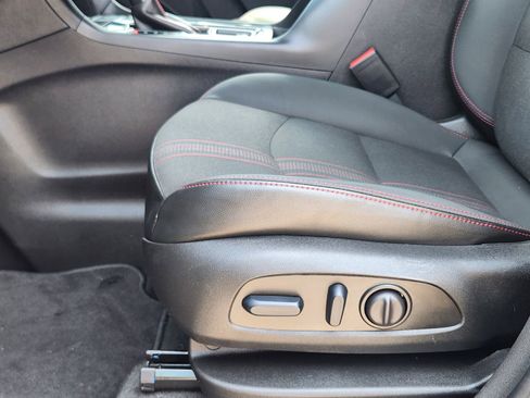 Used 2024 Chevrolet Equinox RS FWD image 26