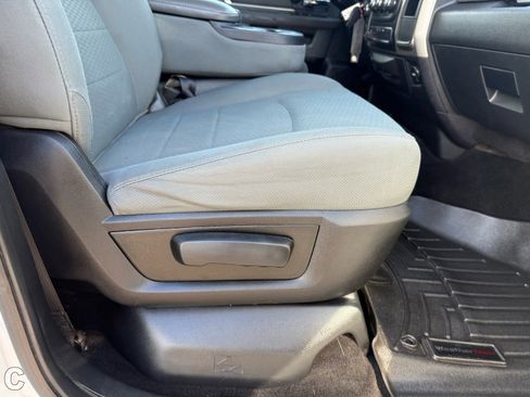 Used 2015 RAM 2500 SLT image 11