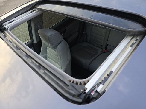 Used 2021 Honda CR-V EX image 3