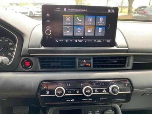 Used 2024 Honda Pilot EX-L image 16