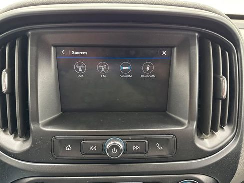 Used 2022 Chevrolet Colorado W/T w/ WT Convenience Package image 26