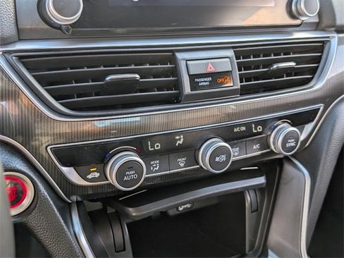 Used 2019 Honda Accord Sport image 26