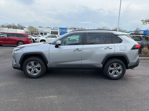 Used 2023 Toyota RAV4 XLE image 12