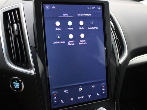 Used 2024 Ford Edge Titanium image 33