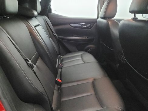 Used 2018 Nissan Rogue Sport SL w/ SL Premium Package image 19