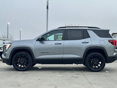 New 2026 GMC Terrain Elevation w/ Elevation Premium Package image 3