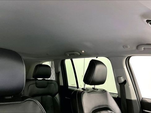 Used 2023 Jeep Grand Cherokee Limited w/ Luxury Tech Group II image 29