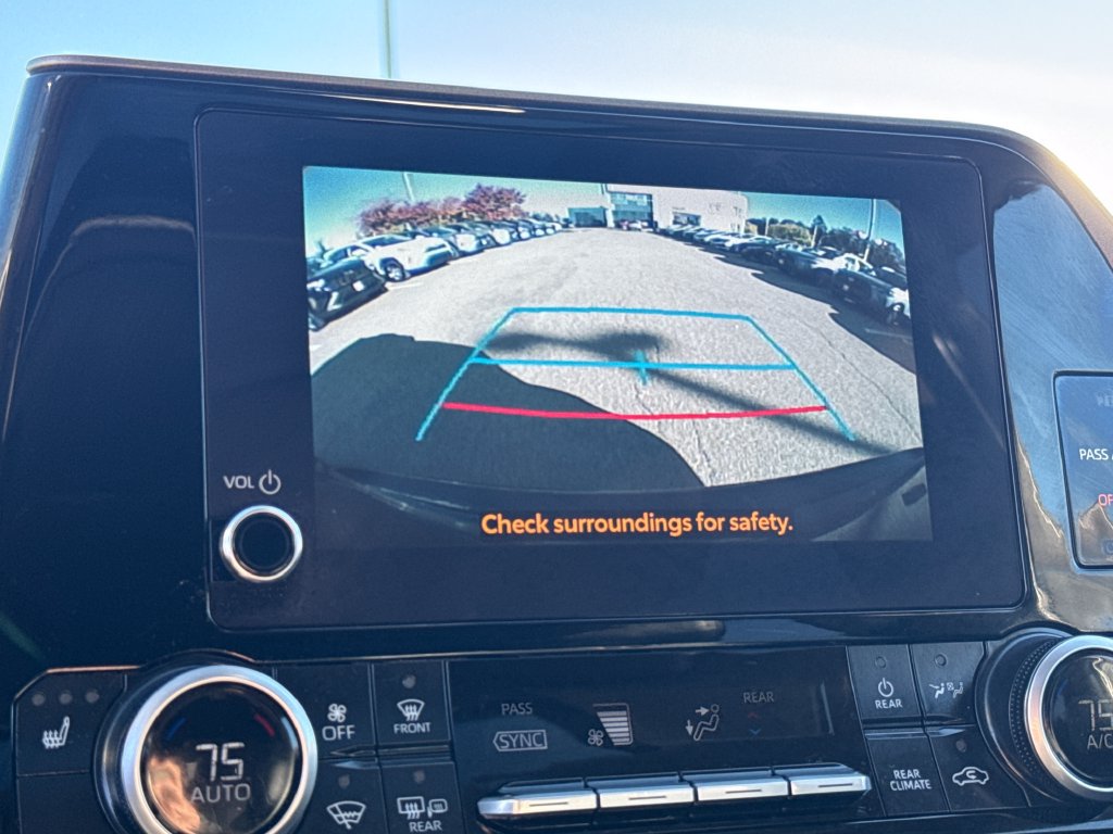 Used 2026 Toyota Highlander XLE AWD/4WD image 23
