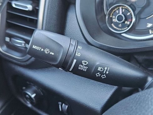 Used 2020 RAM 1500 Rebel image 13