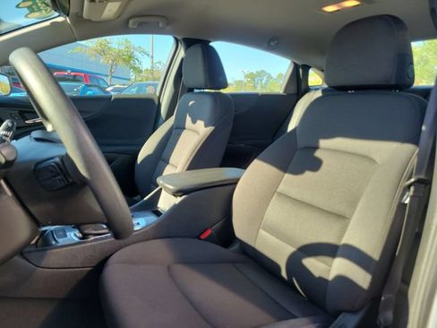 Certified 2023 Chevrolet Malibu LT FWD image 13