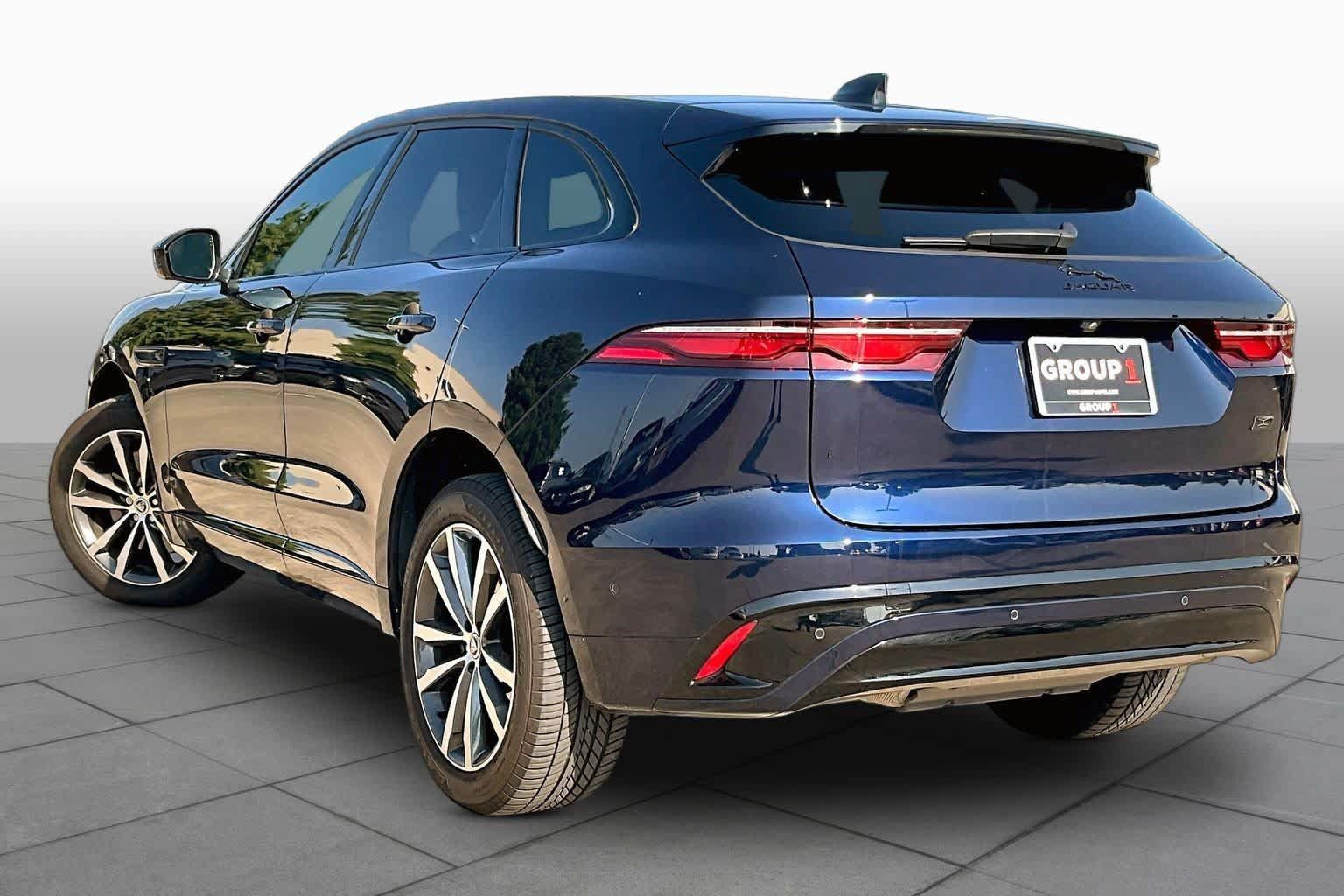 Used 2026 Jaguar F-PACE R-Dynamic S AWD/4WD image 11
