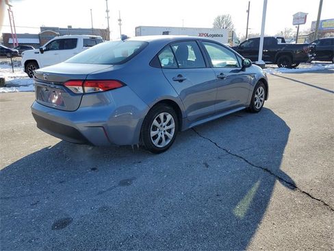 Used 2024 Toyota Corolla LE image 6