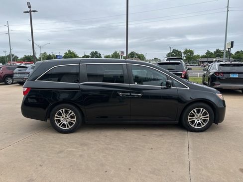 Used 2013 Honda Odyssey EX-L image 4