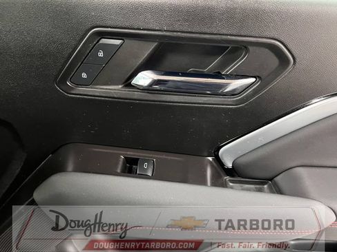 Used 2024 Chevrolet Colorado Z71 w/ Z71 Convenience Package 2 AWD/4WD image 37