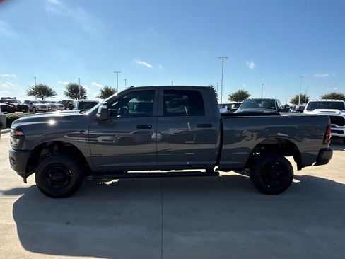 New 2027 RAM 2500 Tradesman AWD/4WD image 5