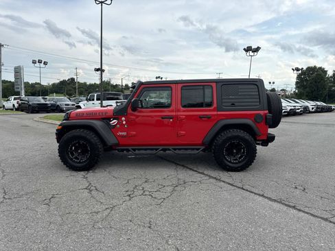 Used 2021 Jeep Wrangler Unlimited Sport AWD/4WD image 8