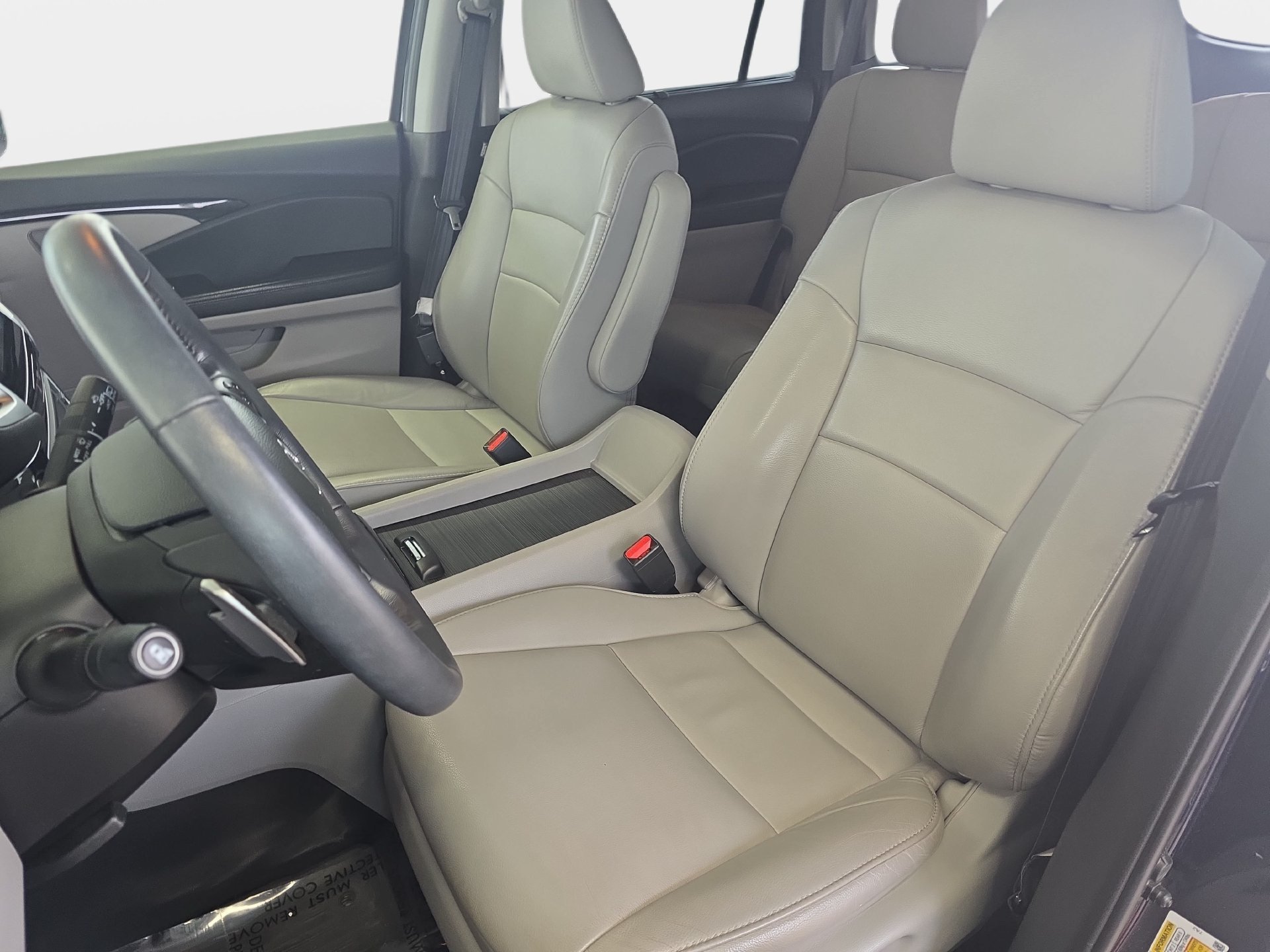 Used 2018 Honda Pilot Touring image 15