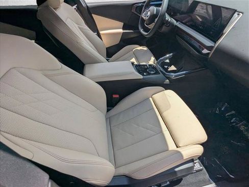 Used 2025 BMW X3 xDrive30i w/ Convenience Package AWD/4WD image 21