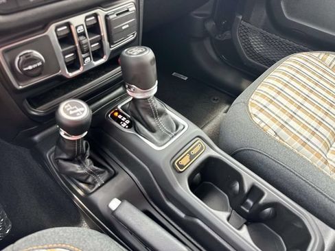 New 2026 Jeep Gladiator Sport AWD/4WD image 28