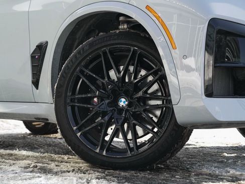 Used 2026 BMW X5 M Competition w/ Executive Package image 23