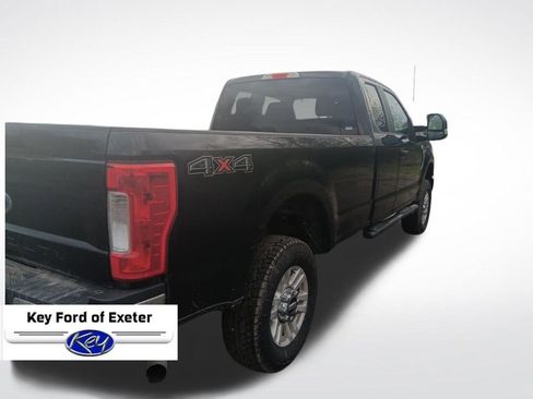 Used 2018 Ford F250 XL w/ STX Appearance Package AWD/4WD image 11