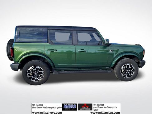 Used 2024 Ford Bronco Outer Banks image 4