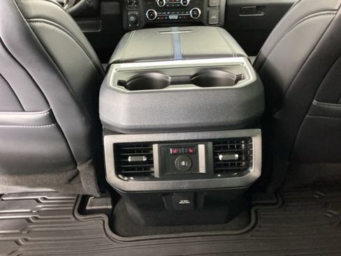 Certified 2025 Ford F350 Platinum w/ Tremor Off-Road Package AWD/4WD image 30