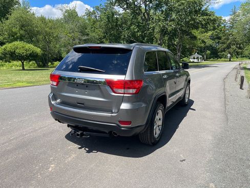 Used 2012 Jeep Grand Cherokee Limited AWD/4WD image 12