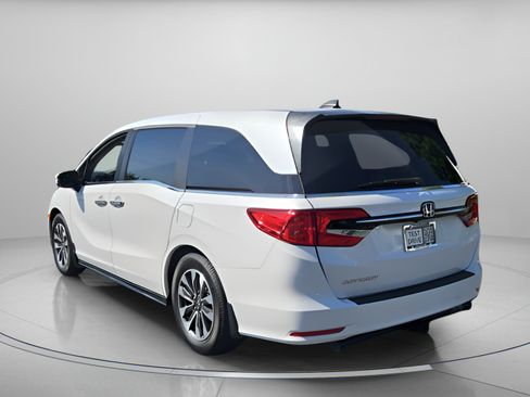 Used 2022 Honda Odyssey EX-L image 3