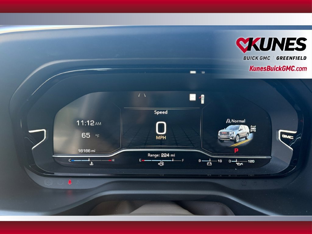Used 2023 GMC Yukon XL Denali AWD/4WD image 13