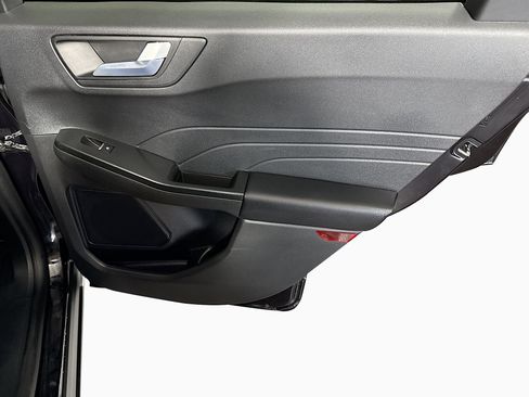 Used 2026 Ford Escape ST-Line image 28