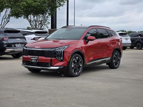 New 2026 Kia Sportage SX FWD image 2