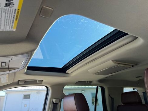 Used 2017 Chevrolet Tahoe Premier image 27