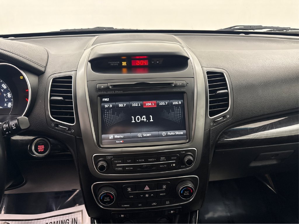 Used 2014 Kia Sorento SX w/ 3rd Row Package AWD/4WD image 29