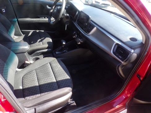 Used 2021 Kia Rio S image 10